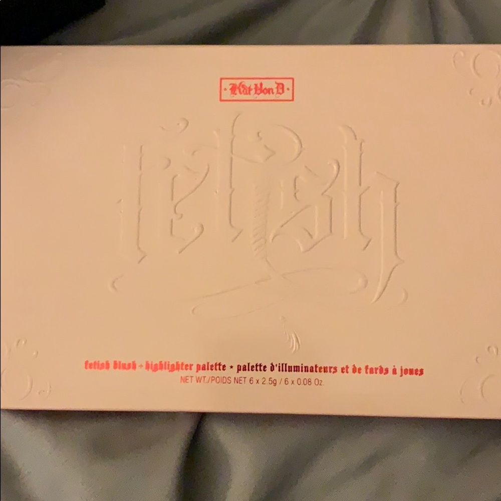 KVD Blush/Highlighter Pallett